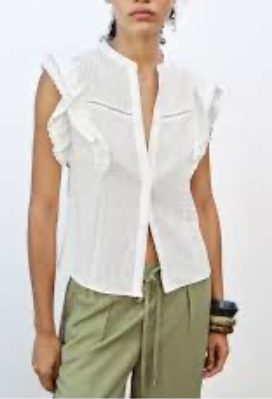 New with Tags Zara Sleeveless Ruffle Button Up